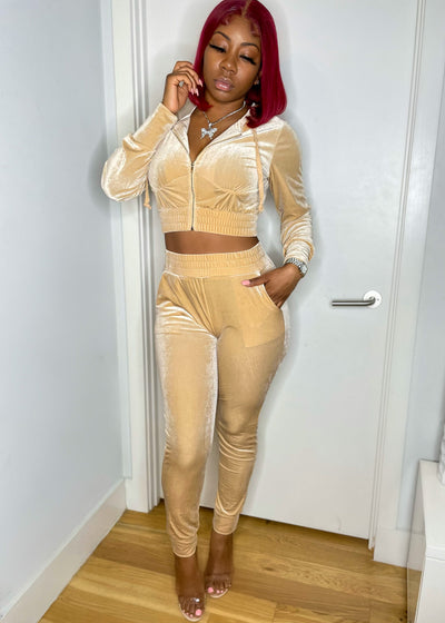 Nubia Velvet Set - House of Glare